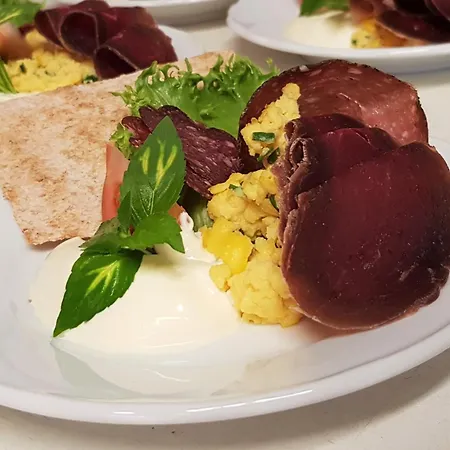 ホテル Torsetlia *